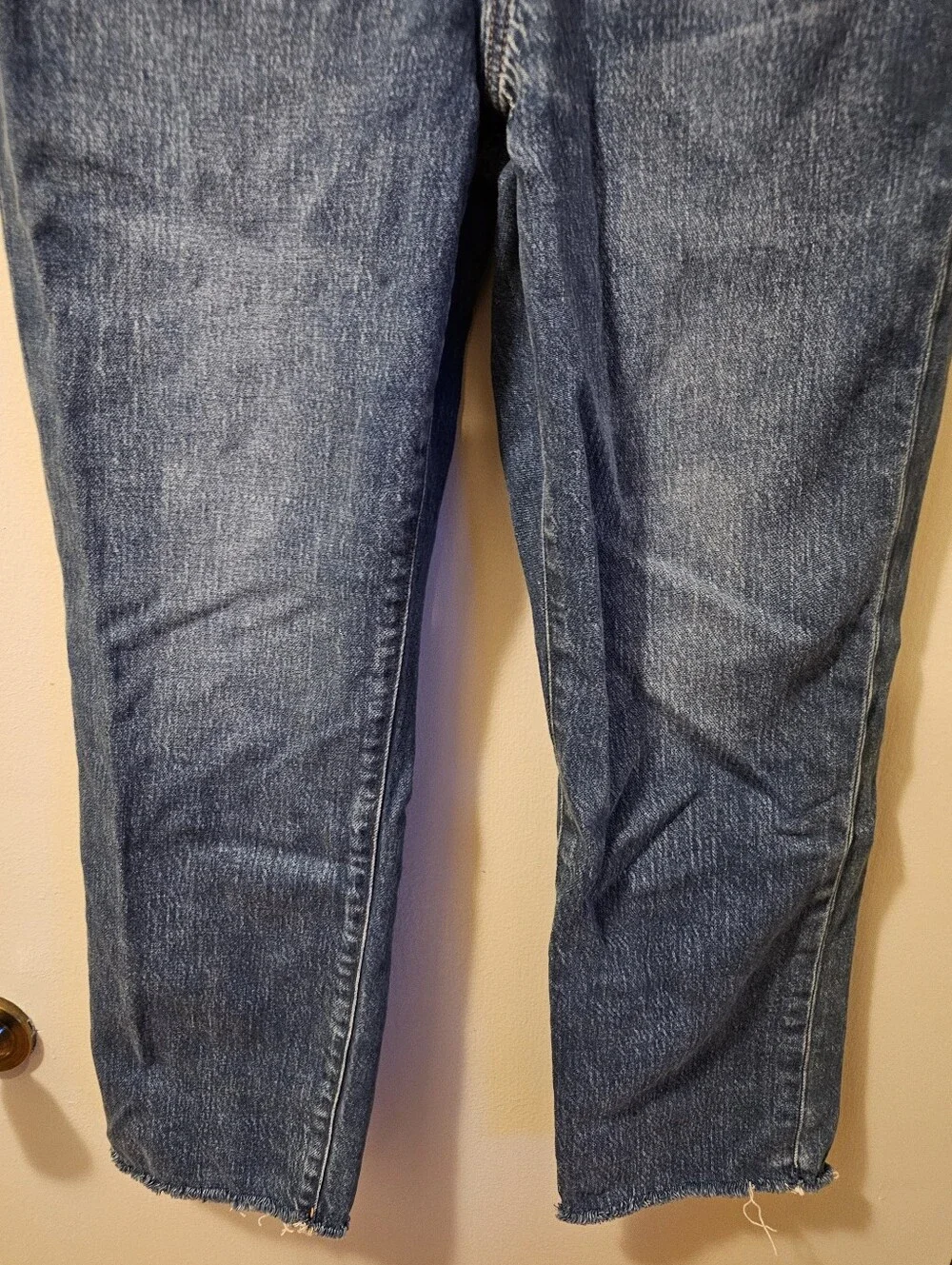 J.Crew Essential Straight Raw Hem Women's Size 28 Medium Blue Denim Jeans